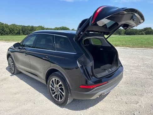 Used 2022 Lincoln Corsair FWD w/ Equipment Group 101A image 4