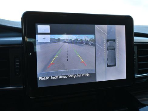 Used 2021 Ford Explorer Limited w/ Equipment Group 301A image 13