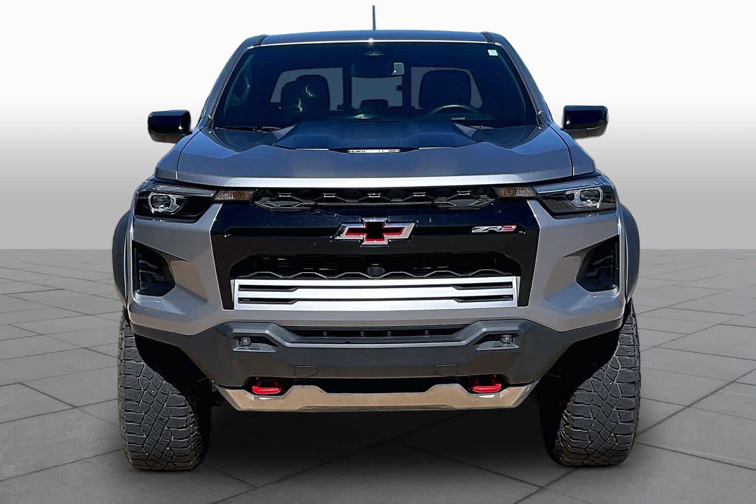 Used 2023 Chevrolet Colorado ZR2 w/ ZR2 Convenience Package III AWD/4WD image 5