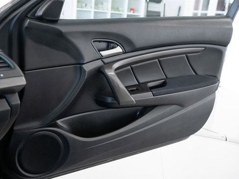 Used 2012 Honda Accord LX-S image 18