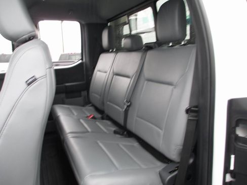 Used 2024 Ford F350 XL w/ FX4 Off-Road Package image 18