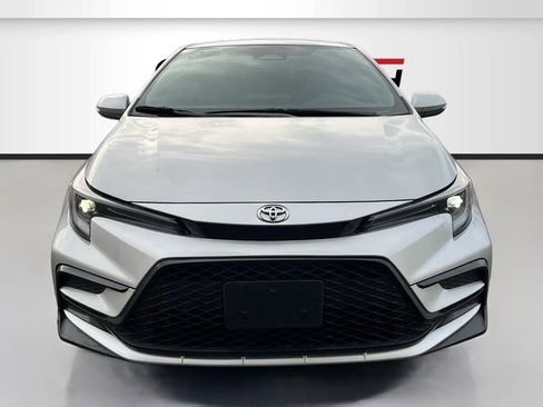 Used 2024 Toyota Corolla SE FWD image 2