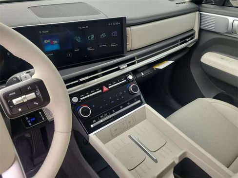 New 2026 Hyundai Santa Fe SEL image 31
