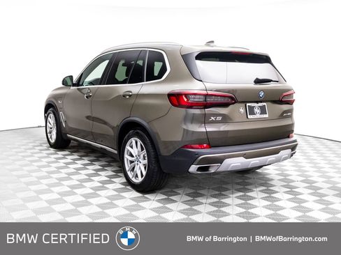 Certified 2023 BMW X5 xDrive45e w/ Executive Package image 3
