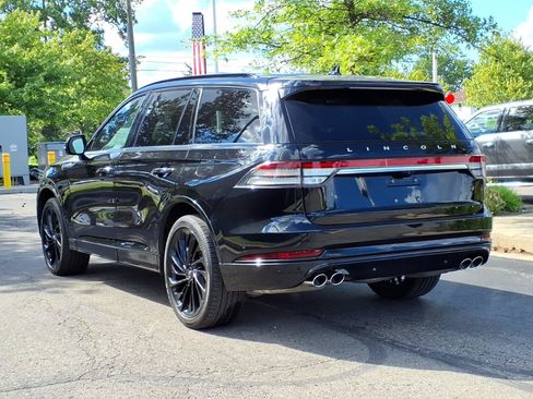 Certified 2024 Lincoln Aviator Reserve w/ Equipment Group 201A AWD/4WD image 4