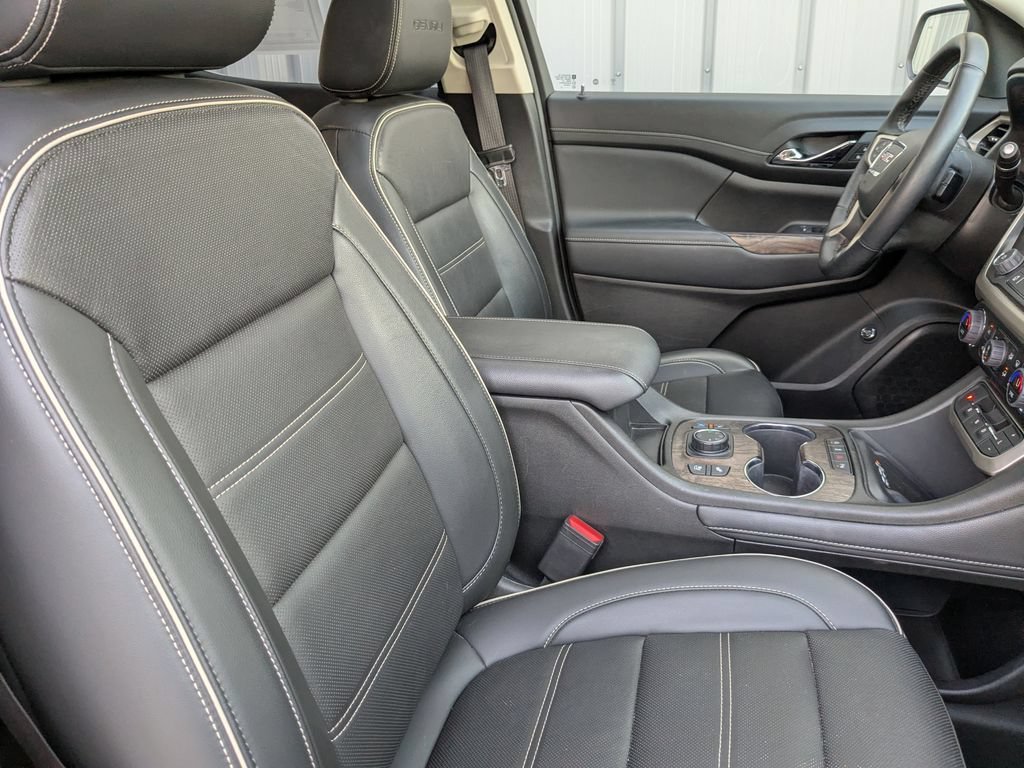 Used 2023 GMC Acadia Denali w/ Denali Ultimate Package AWD/4WD image 33