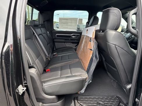Used 2026 RAM 1500 Laramie AWD/4WD image 30