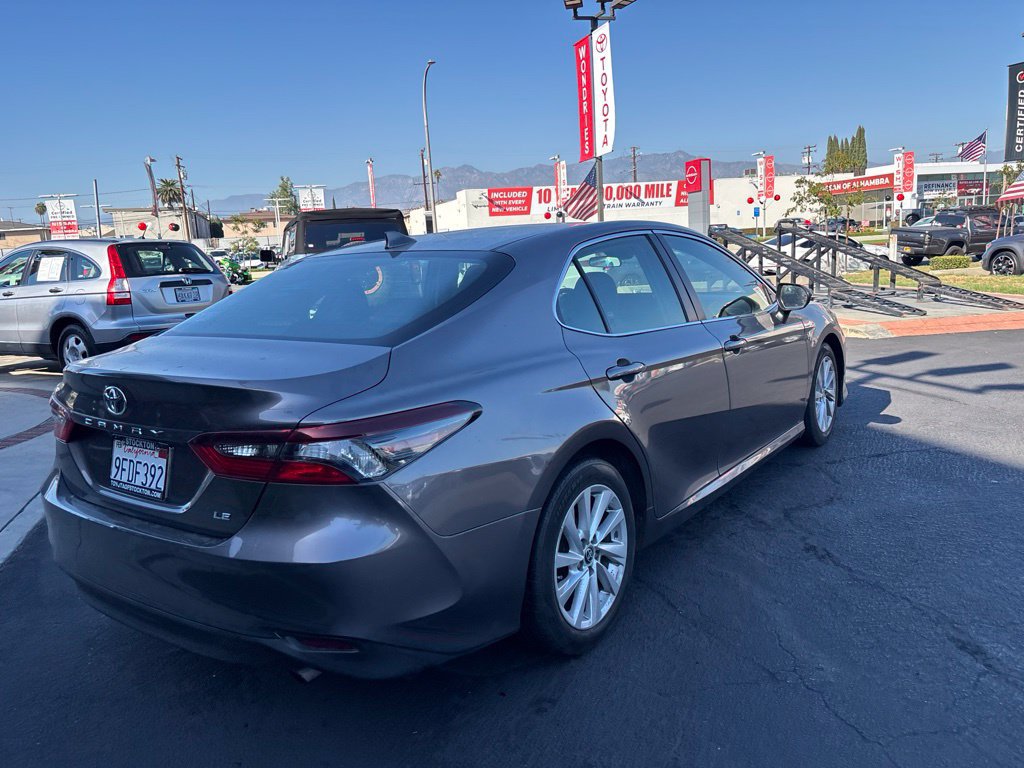 Used 2023 Toyota Camry LE FWD image 3