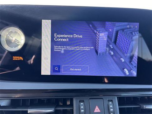 Certified 2024 Lexus ES 250 w/ Premium Package image 16