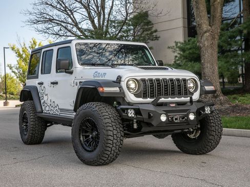 New 2026 Jeep Wrangler Unlimited Rubicon w/ Technology Group image 54