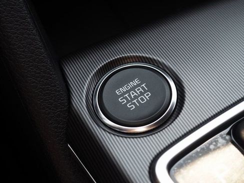 New 2026 Kia Sportage EX w/ EX Panorama Roof Package image 32