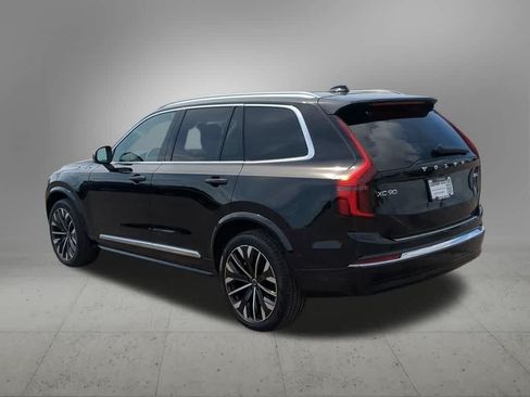 Certified 2026 Volvo XC90 B6 Plus AWD/4WD image 4
