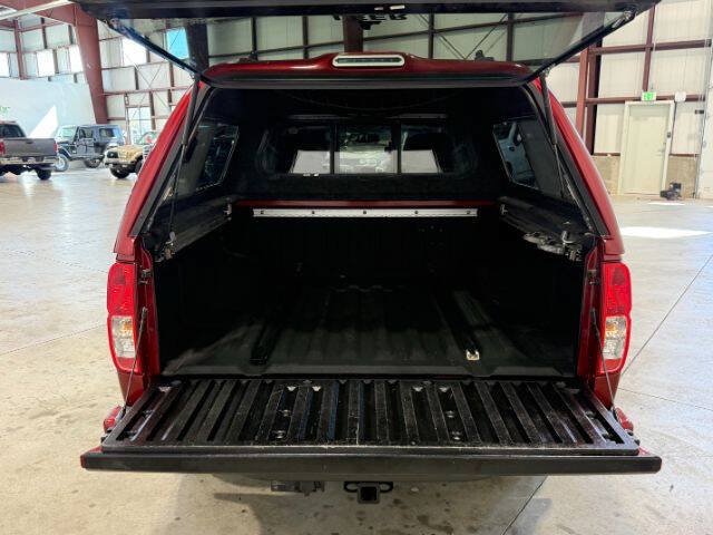 Used 2016 Nissan Frontier PRO-4X AWD/4WD image 10