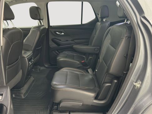 Used 2020 Chevrolet Traverse Premier image 22