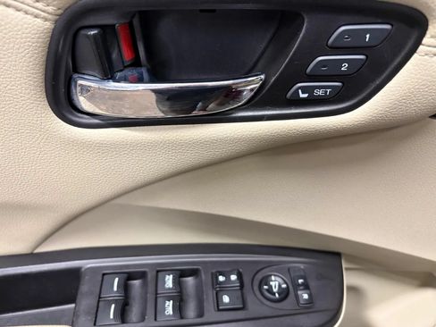 Used 2016 Acura RDX AWD w/ Technology Package image 33