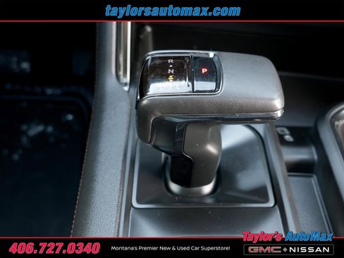 Used 2022 GMC Sierra 1500 AT4 w/ AT4 Premium Package image 29