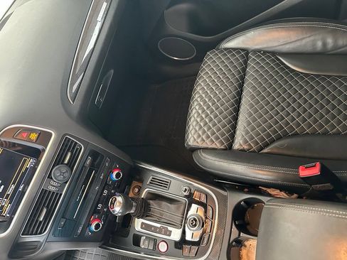 Used 2017 Audi SQ5 Prestige AWD/4WD image 24
