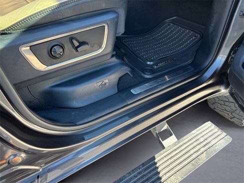 Used 2019 RAM 1500 Limited image 19