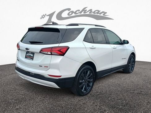 Used 2022 Chevrolet Equinox RS w/ Infotainment Package image 7