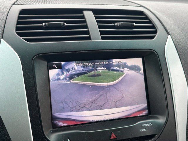 Used 2014 Ford Explorer XLT w/ Equipment Group 202A AWD/4WD image 27