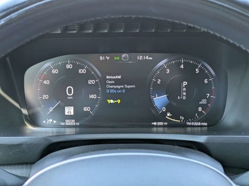 Used 2022 Volvo XC90 T6 Inscription w/ Advanced Package image 39