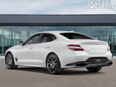 Used 2026 Genesis G70 2.5T RWD image 6