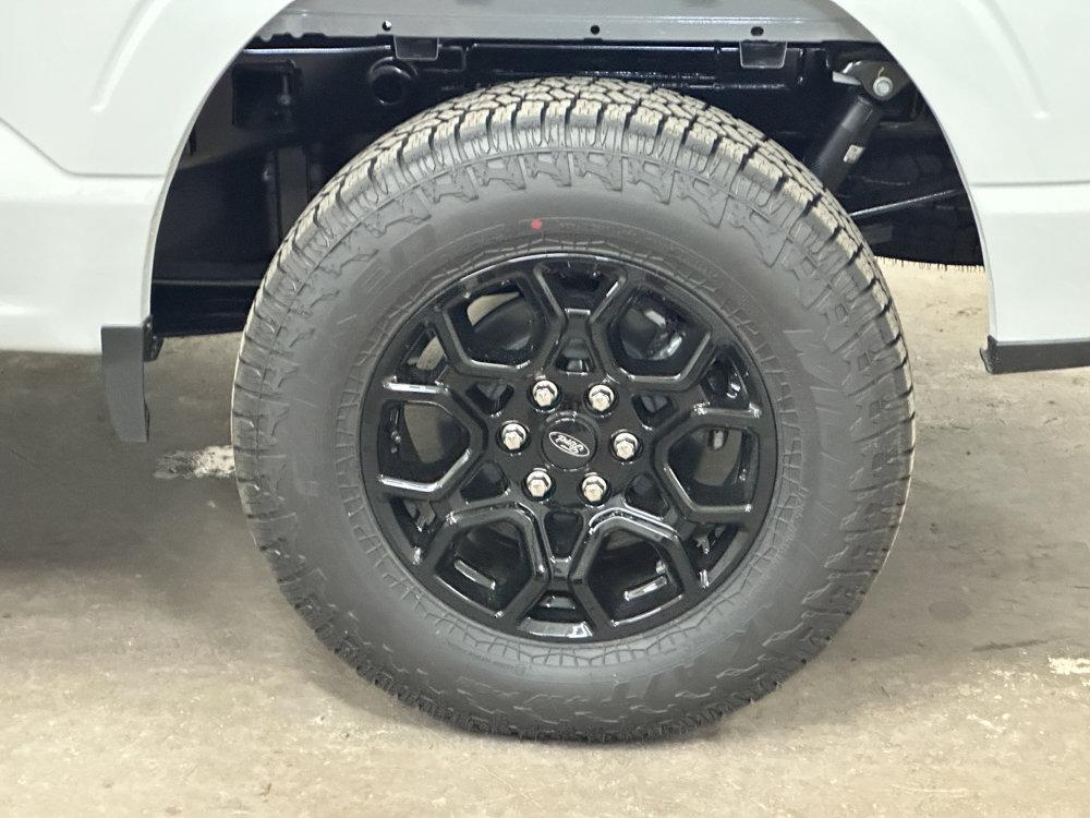 New 2026 Ford F150 XLT w/ FX4 Off-Road Package AWD/4WD image 40