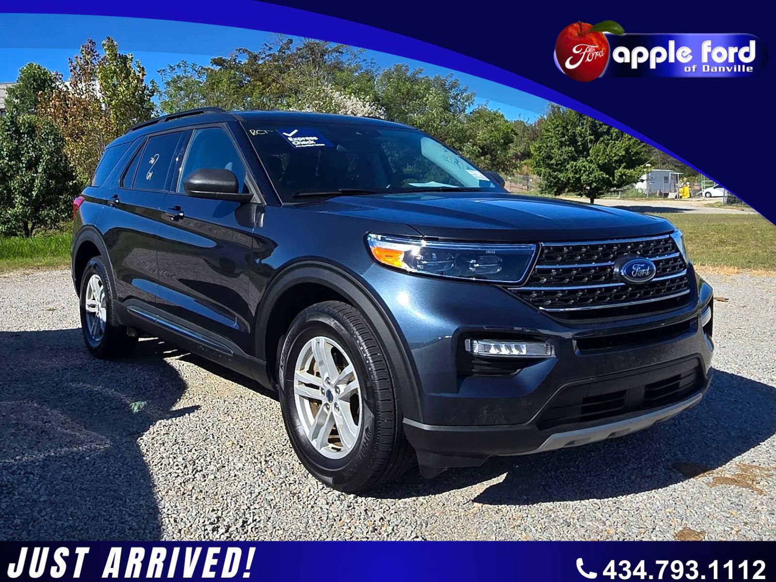 Certified 2024 Ford Explorer XLT w/ Equipment Group 202A AWD/4WD image 1
