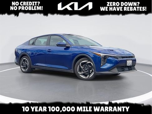 Certified 2025 Kia K4 EX image 1