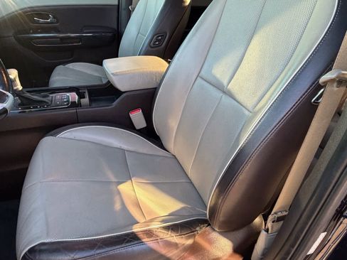 Used 2018 Kia Sedona SX Limited w/ SX Limited Prestige Package image 23