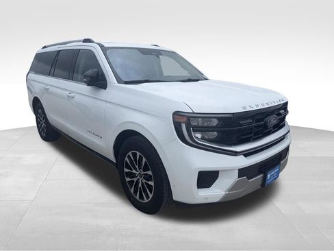 Used 2025 Ford Expedition Max Platinum AWD/4WD image 12