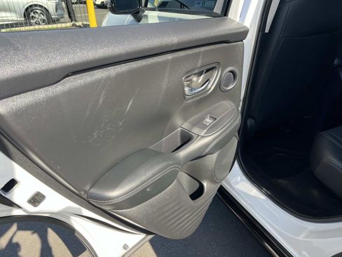 Certified 2023 Honda HR-V EX-L image 22