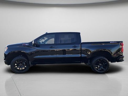 Used 2024 Chevrolet Silverado 1500 LT Trail Boss w/ Convenience Package II image 24