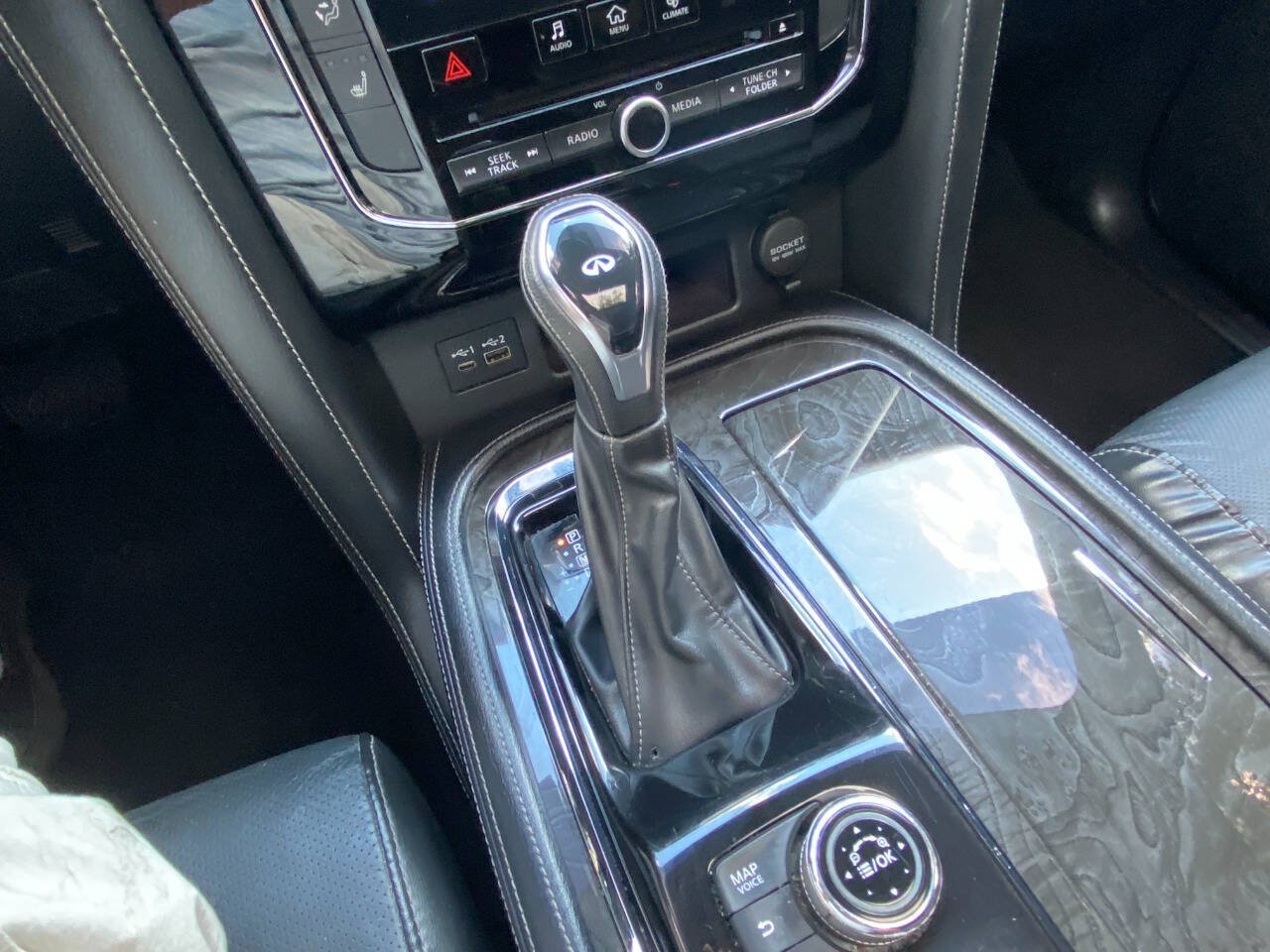 Used 2021 INFINITI QX80 Luxe RWD image 39