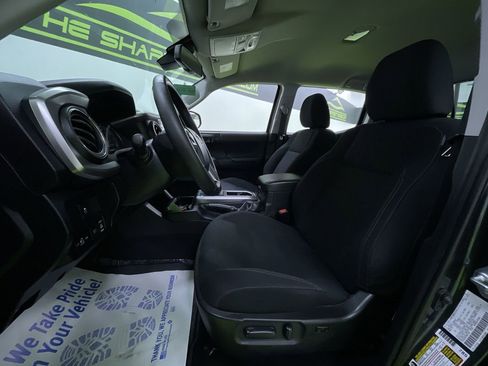 Used 2023 Toyota Tacoma SR5 image 18