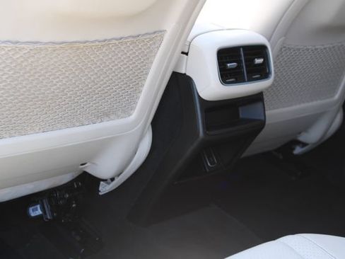 Used 2022 Mercedes-Benz GLE 350 image 35