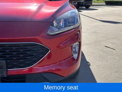 Used 2020 Ford Escape SEL image 6