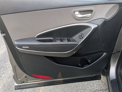 Used 2018 Hyundai Santa Fe Sport w/ 2.4L Value Package 02 image 10