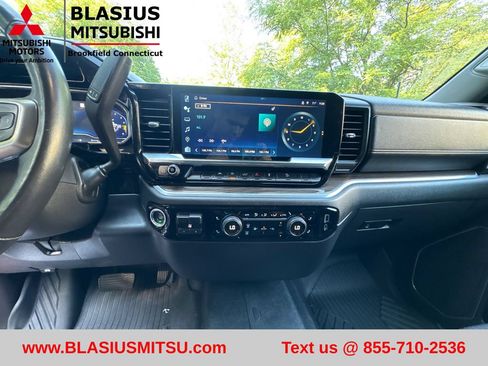 Used 2022 Chevrolet Silverado 1500 LT Trail Boss w/ Protection Package AWD/4WD image 22
