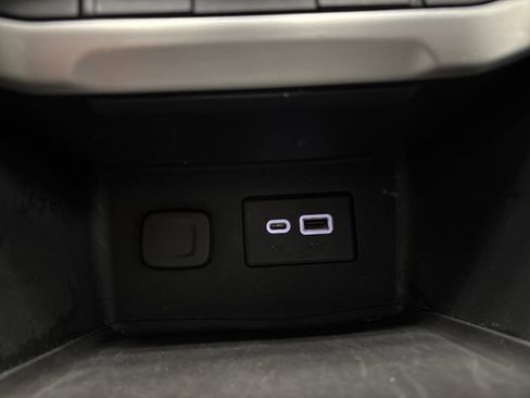 Used 2023 GMC Acadia SLE w/ Driver Convenience Package image 57