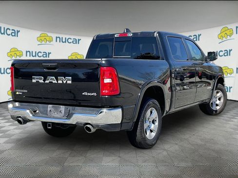 Used 2025 RAM 1500 Big Horn AWD/4WD image 6