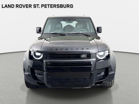 Used 2026 Land Rover Defender 110 X-Dynamic SE AWD/4WD image 2