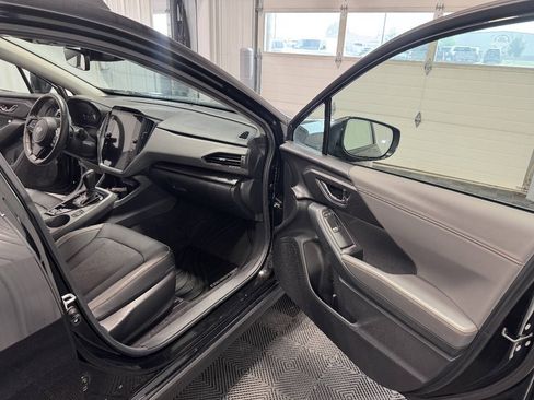 Used 2024 Subaru Crosstrek 2.5i Limited w/ Crosstrek Mirror Package AWD/4WD image 14