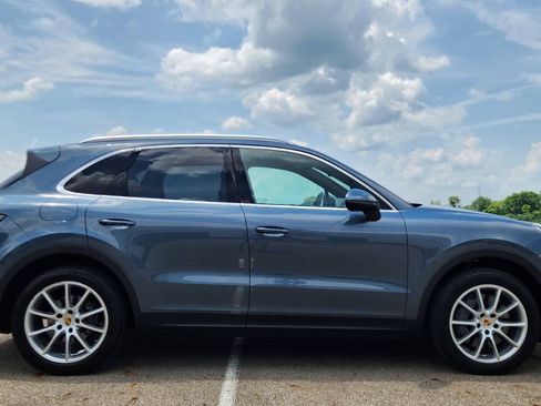 Used 2019 Porsche Cayenne S w/ Premium Package AWD/4WD image 5