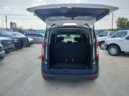 Used 2017 Ford Transit Connect XL image 6