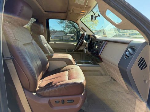 Used 2012 Ford F350 King Ranch w/ King Ranch w/Chrome Pkg AWD/4WD image 12