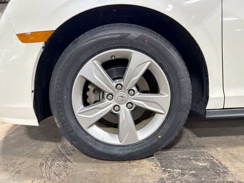 Used 2018 Honda Odyssey EX-L image 10