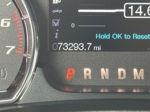 Used 2014 Ford F150 FX4 w/ Equipment Group 402A Luxury AWD/4WD image 21