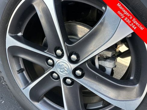 Used 2022 Buick Enclave Essence w/ Experience Buick Package image 27