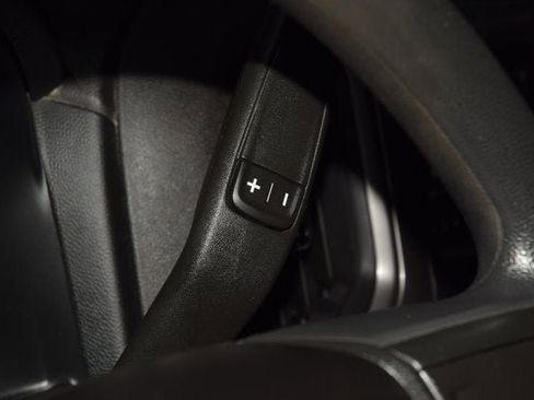 Used 2023 GMC Sierra 2500 Pro w/ Convenience Package image 28